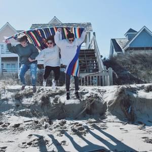 Meet your Posher, Bailey